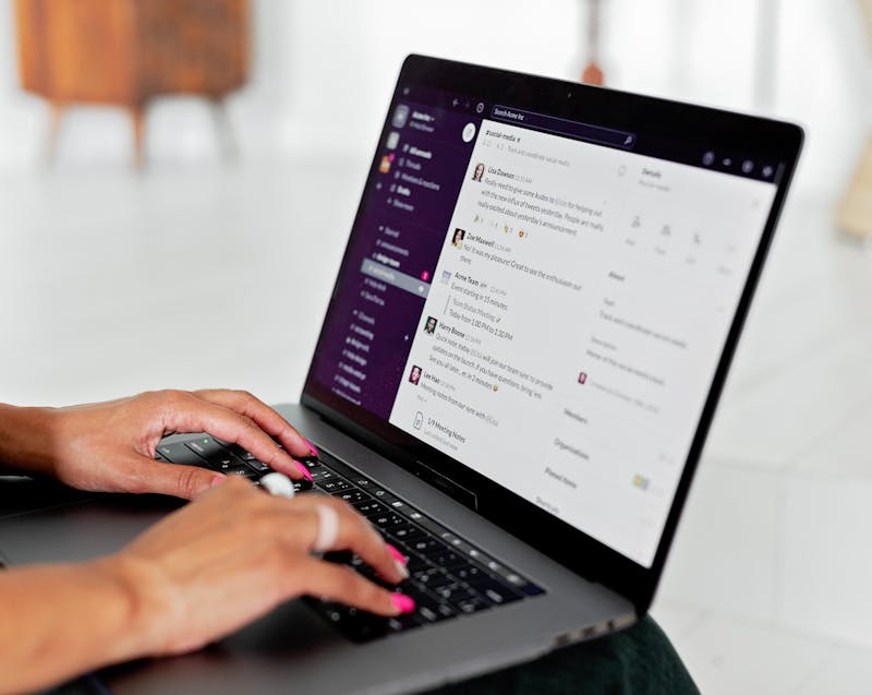 Slack messenger