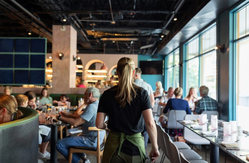 busy restaurant